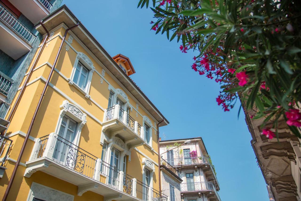 Aqualago Casa Vacanze Apartment A Verbania Bagian luar foto