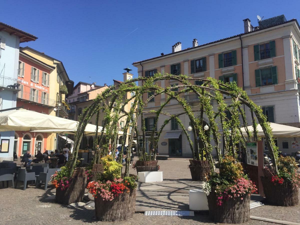 Aqualago Casa Vacanze Apartment A Verbania Bagian luar foto